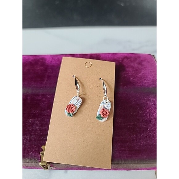 Polymer Clay Floral Dangling Pierced Earrings New - Picture 2 of 10